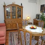 Гостьовий будинок Belas