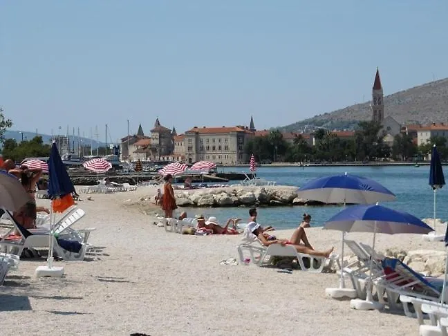 Vendégház Belas 3*