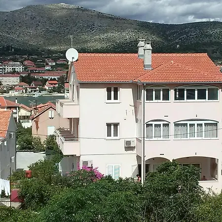 Belas Pensionat Trogir